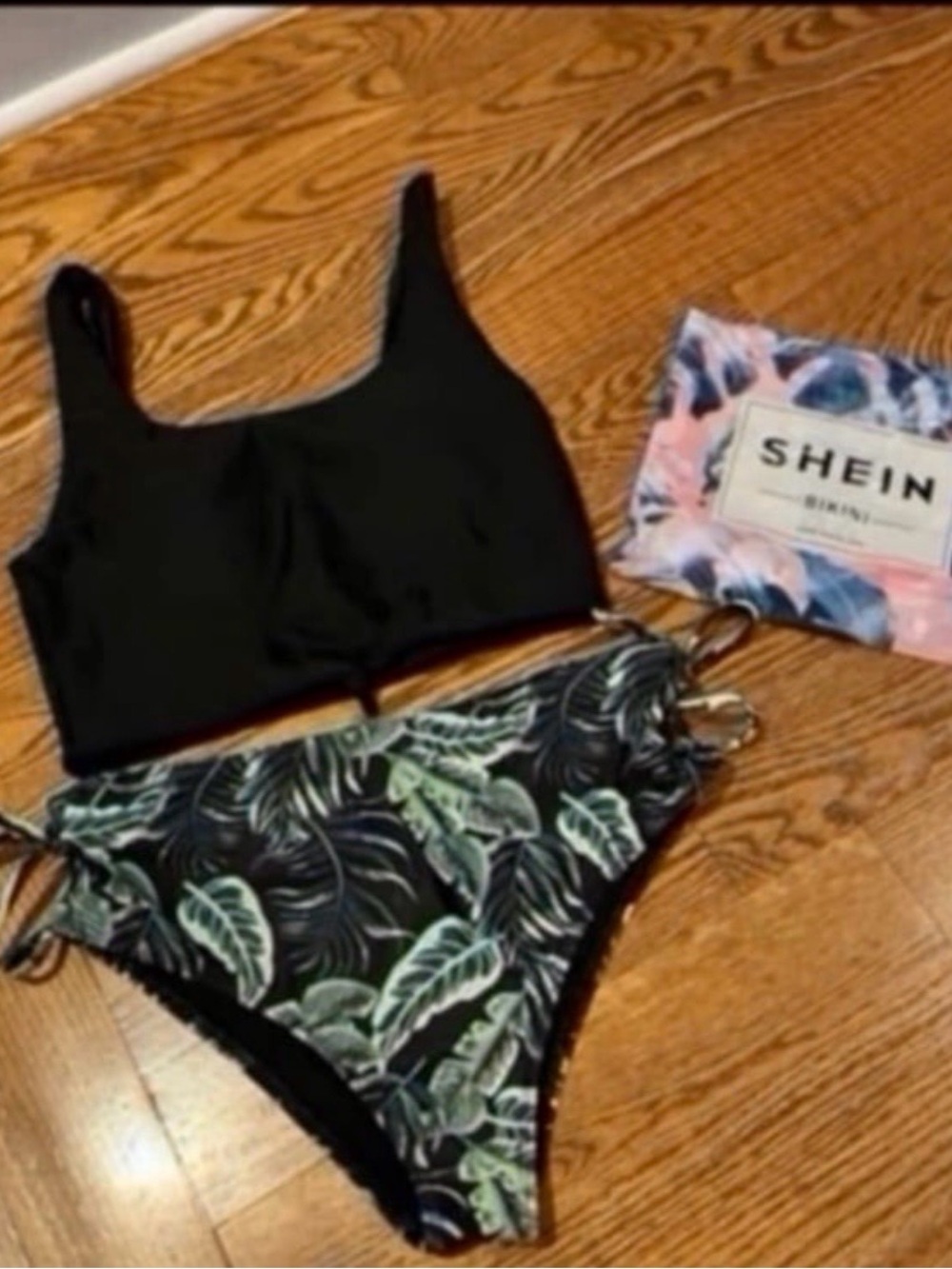 New Shein women’s 2 piece swim set - black twist top & green palm bikini bottom